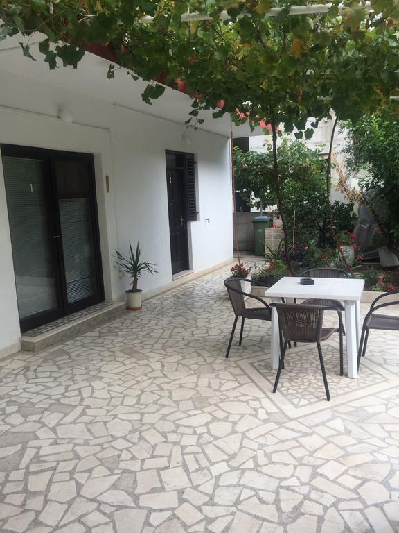 Guest House Bajceta Herceg Novi Exterior photo